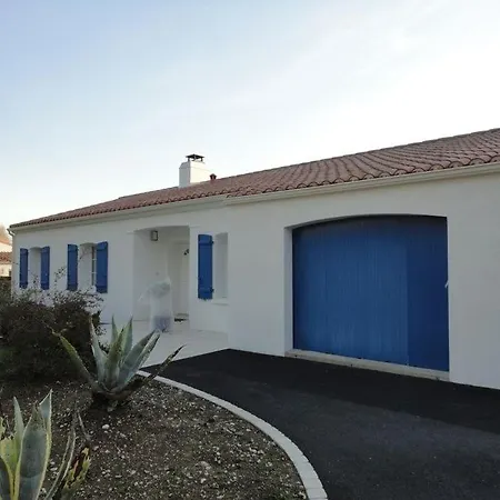 Jolie Maison Piscine Caillauderie Vakantiehuis